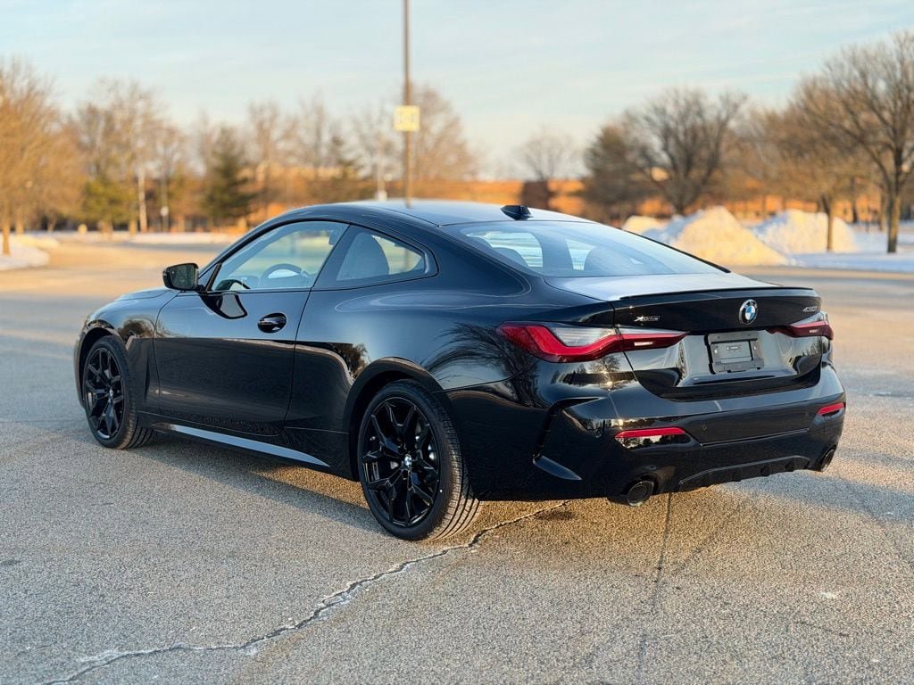 New 2026 BMW 430i xDrive Coupe w/ M Sport Package AWD/4WD image 4