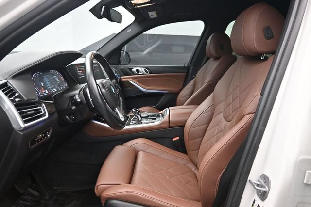 Used 2023 BMW X5 xDrive40i w/ Premium Package AWD/4WD image 7