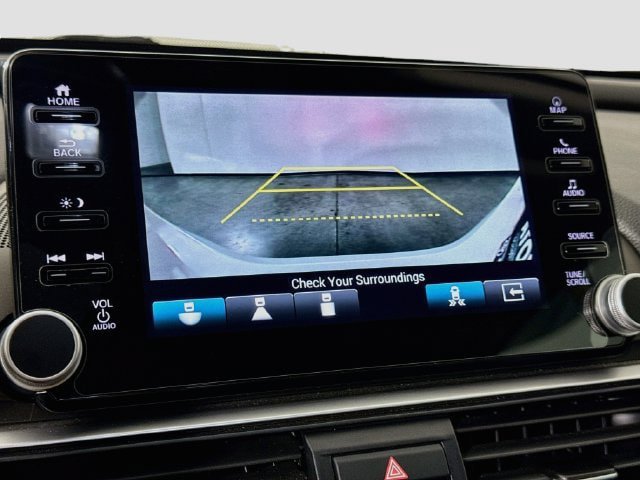 Used 2021 Honda Accord Touring image 14