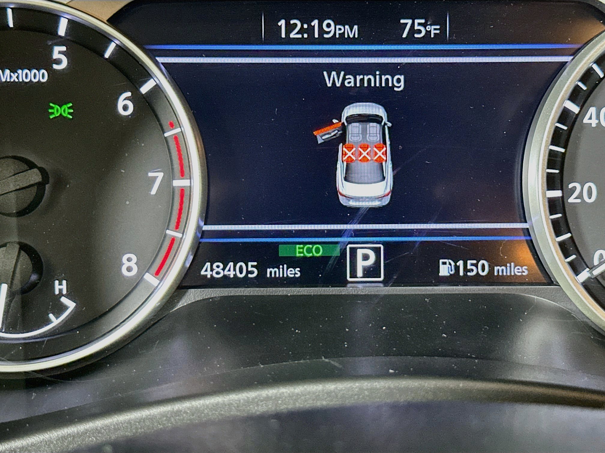Used 2025 Nissan Sentra SR FWD image 18