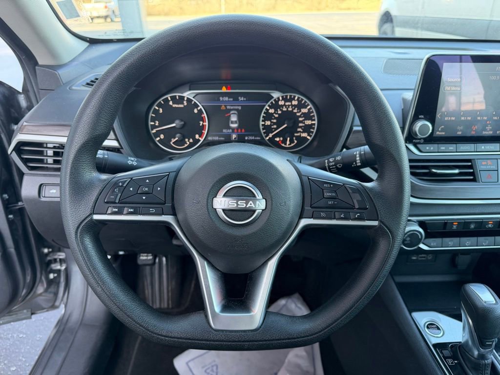 Used 2024 Nissan Altima 2.5 SV image 13