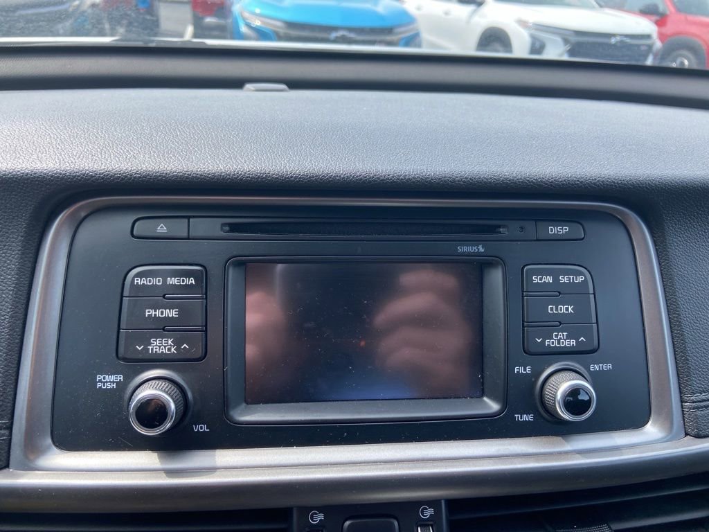 Used 2017 Kia Optima LX w/ Option Group 014 FWD image 16