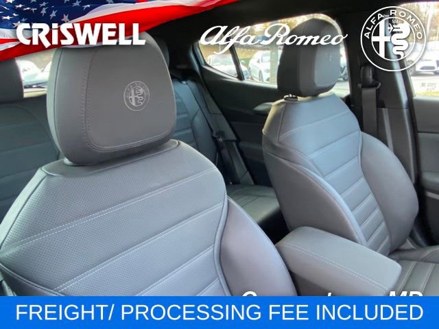 Used 2024 Alfa Romeo Tonale Ti w/ Active Assist Package image 39