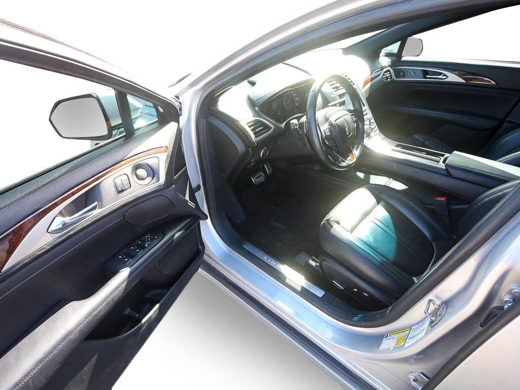 Used 2018 Lincoln MKZ Select w/ Select Plus Package image 11