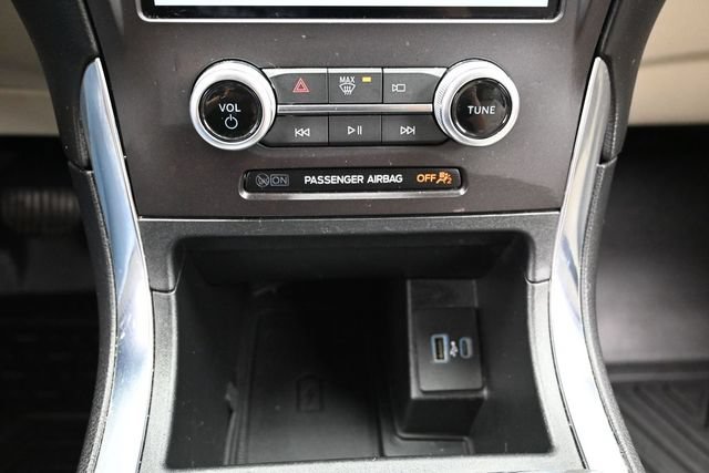 Used 2021 Ford Edge Titanium w/ Equipment Group 301A AWD/4WD image 48