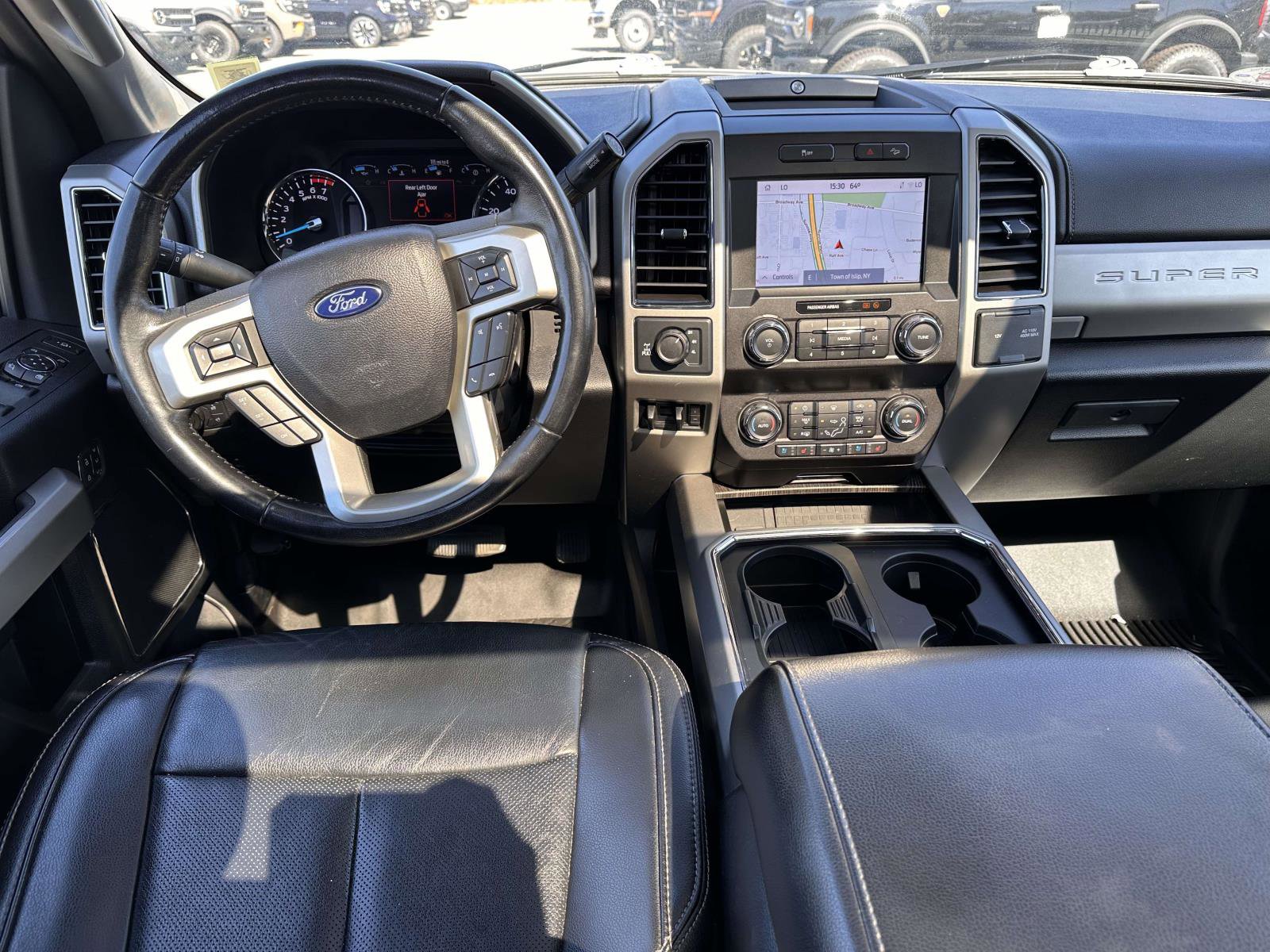 Used 2021 Ford F250 Lariat w/ Lariat Ultimate Package AWD/4WD image 18