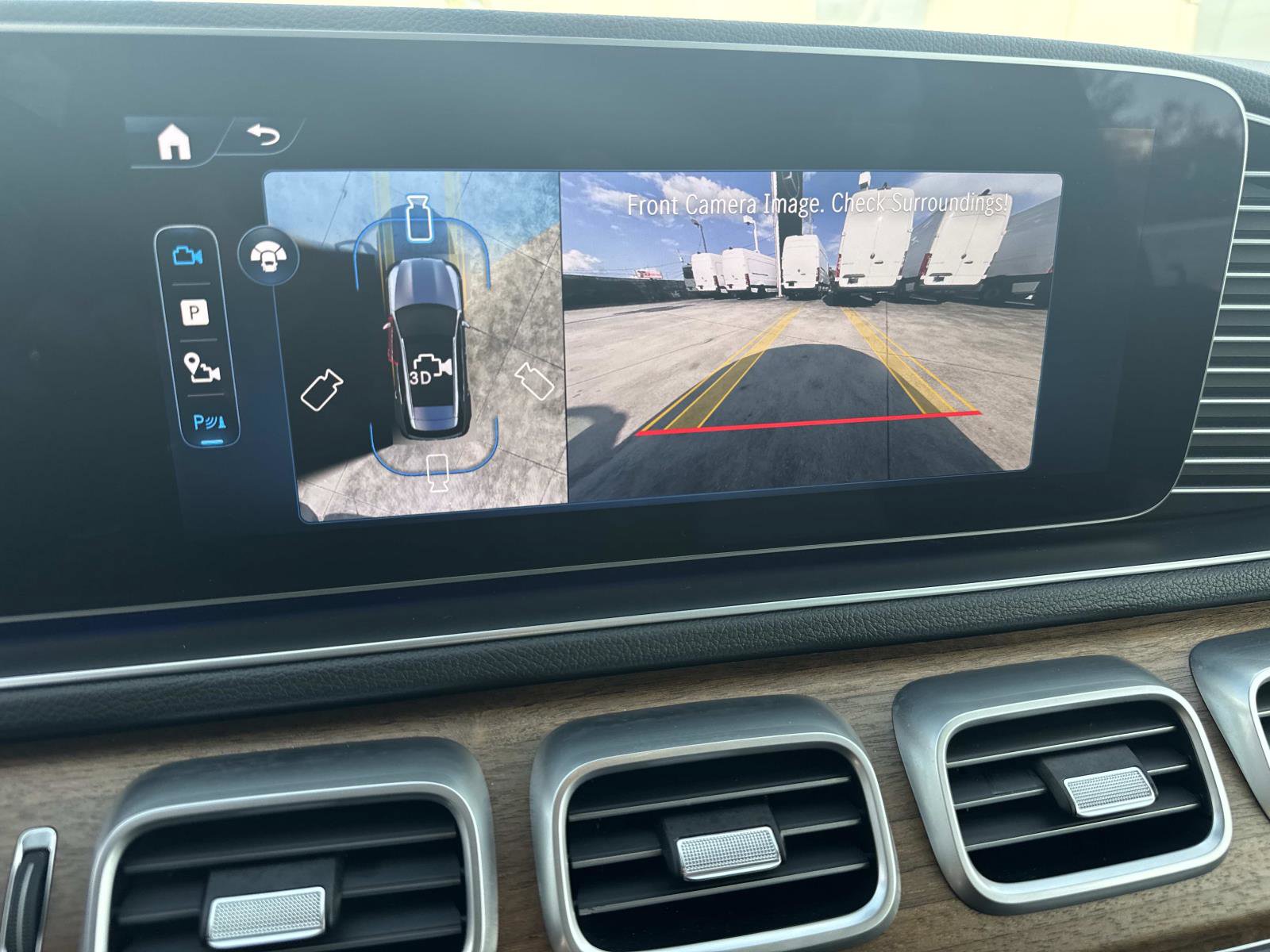 Certified 2025 Mercedes-Benz GLE 450e 4MATIC image 22