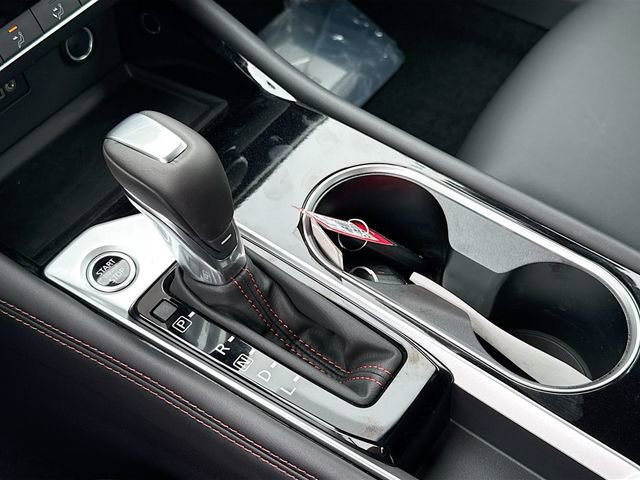 New 2025 Nissan Altima 2.5 SR image 11