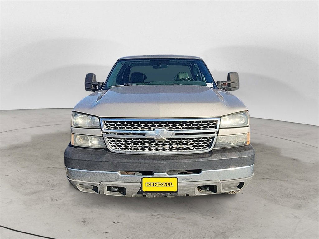Used 2005 Chevrolet Silverado 2500 W/T w/ Skid Plate Package image 5