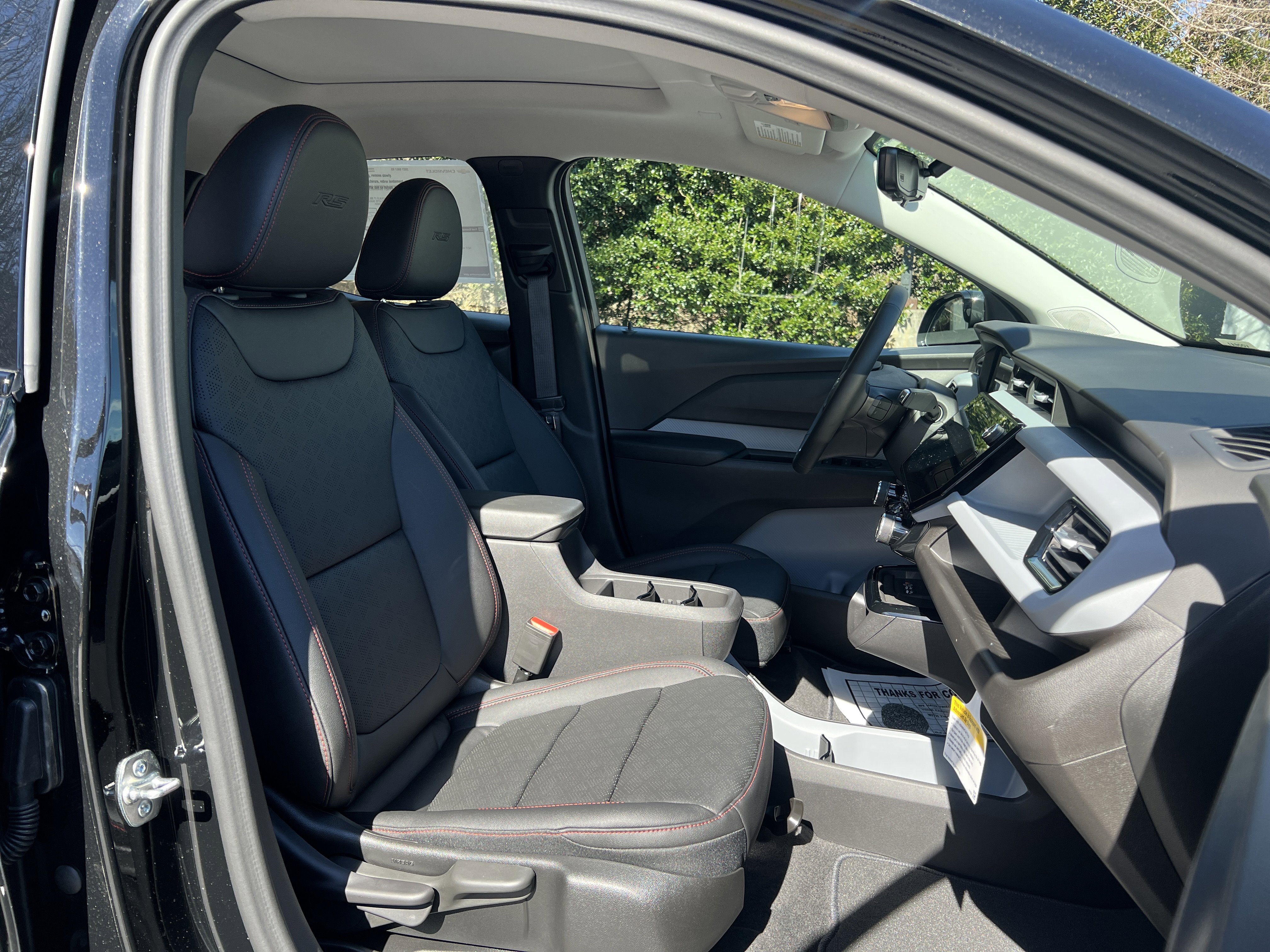 New 2027 Chevrolet Bolt RS w/ Technology Package image 34