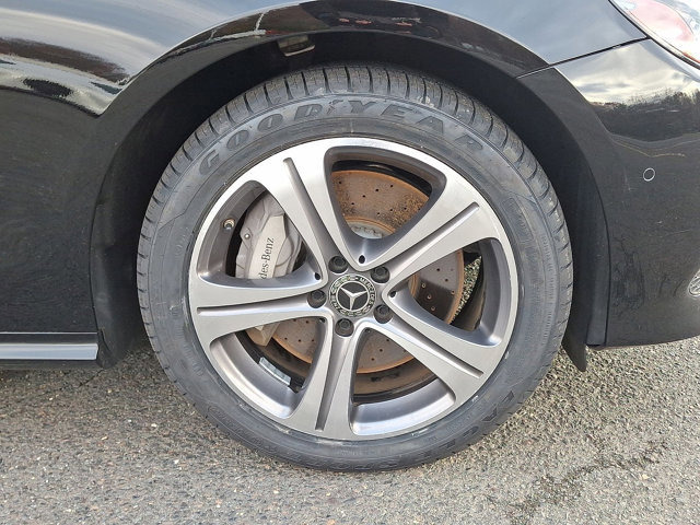 Used 2019 Mercedes-Benz E 450 4MATIC Cabriolet image 28