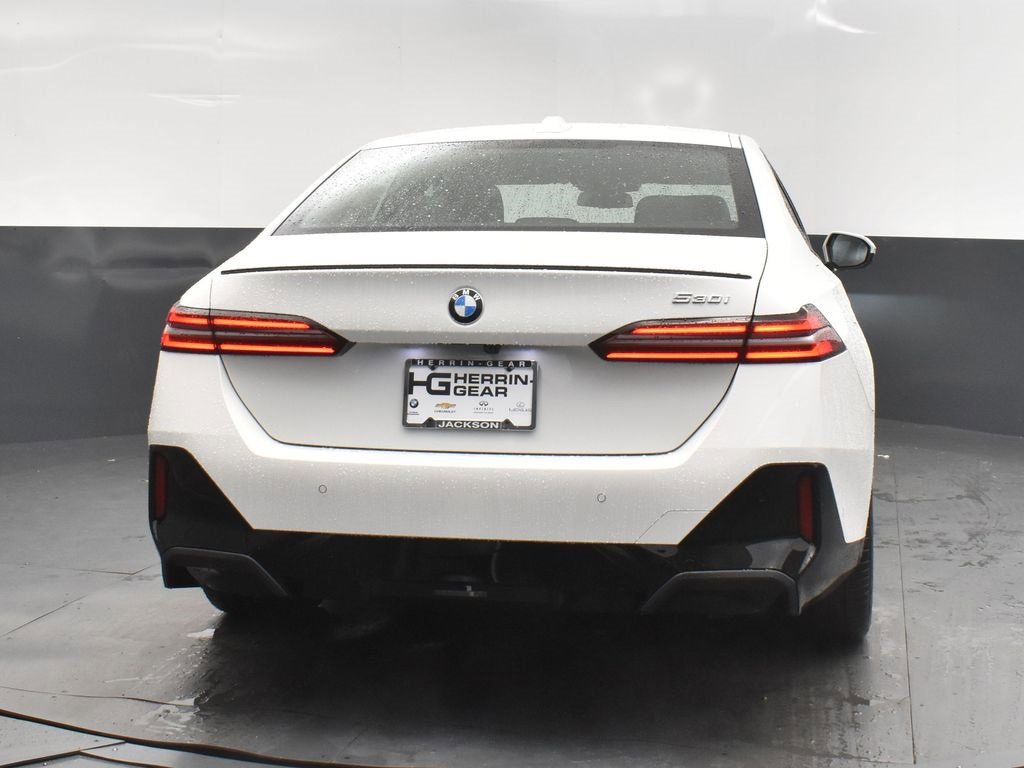 New 2026 BMW 530i w/ M Sport Package image 7