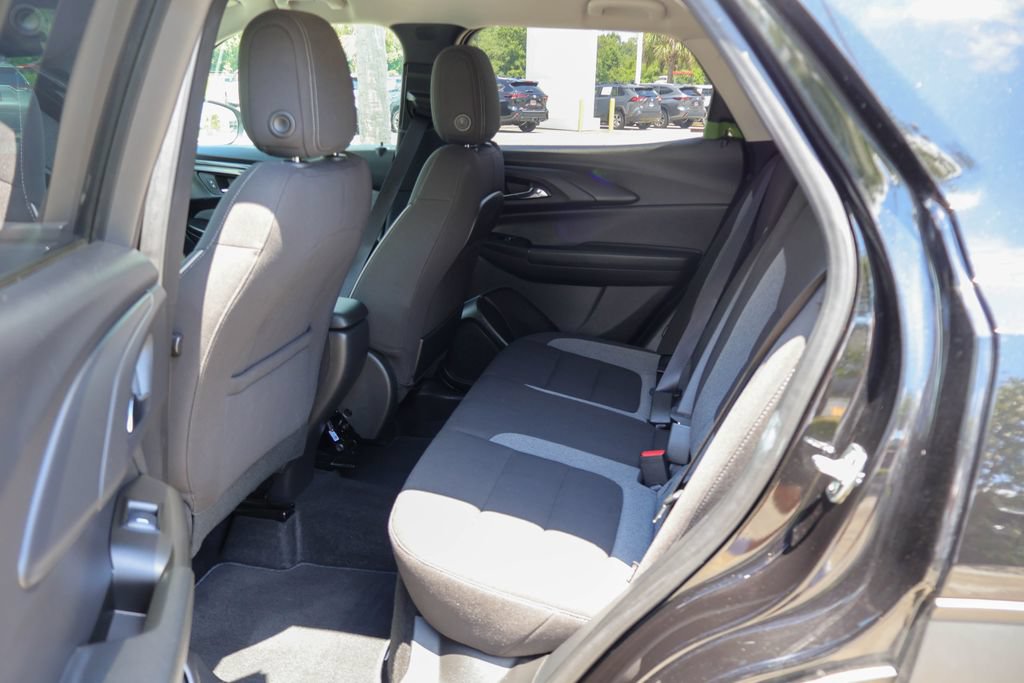 Used 2025 Chevrolet TrailBlazer LT AWD/4WD image 10