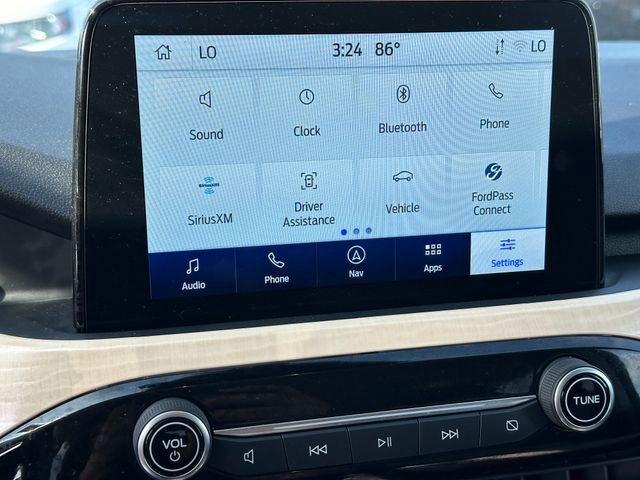 Used 2022 Ford Escape Titanium w/ Titanium Premium Package image 21