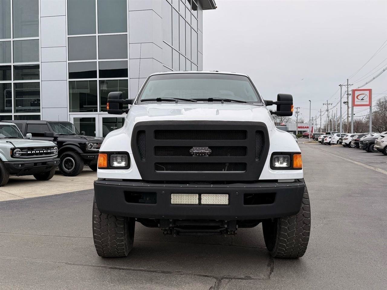 Used 2012 Ford F650 2WD Crew Cab Super Duty image 6