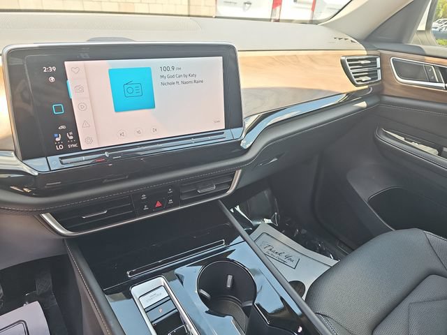 Used 2024 Volkswagen Atlas SE FWD image 22