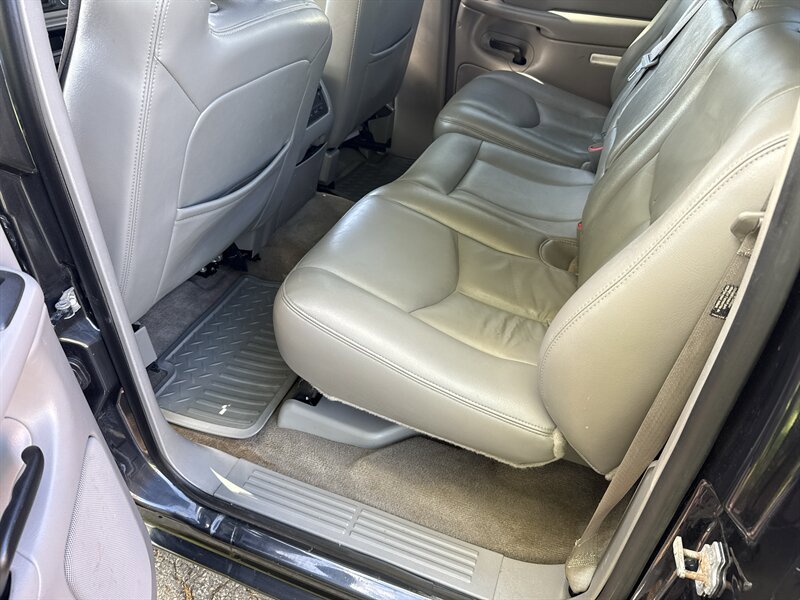 Used 2005 GMC Sierra 1500 SLT w/ Light Duty Power Package image 20
