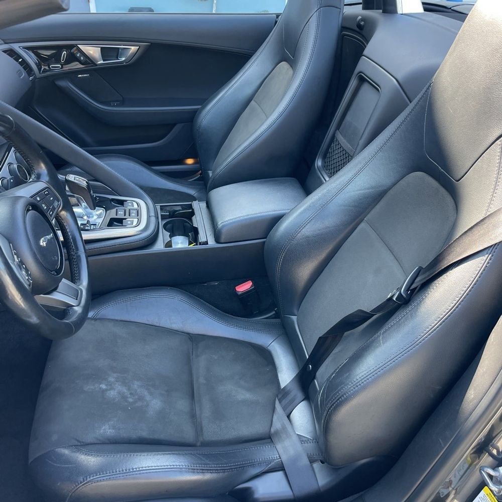 Used 2017 Jaguar F-TYPE Convertible RWD image 5