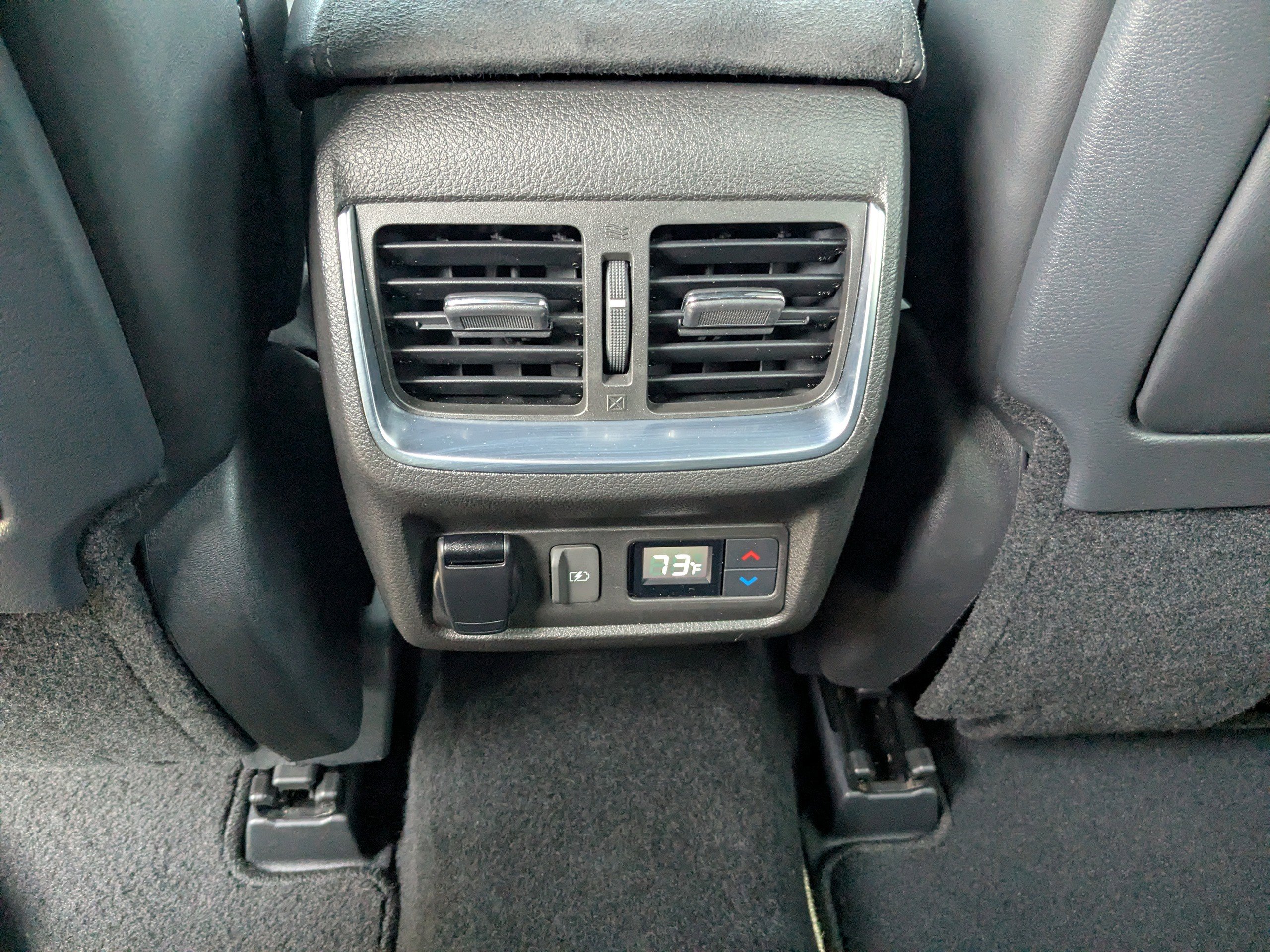 Used 2019 INFINITI QX50 Essential w/ Sensory Package image 16