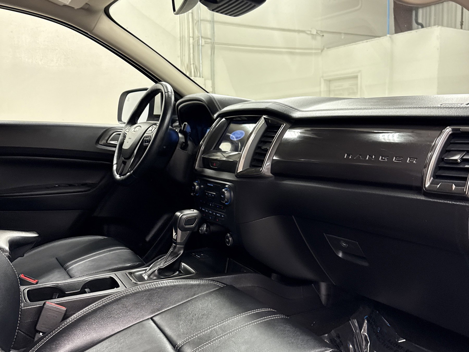 Used 2020 Ford Ranger Lariat w/ Equipment Group 501A Mid image 22