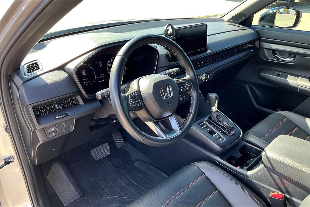 Used 2025 Honda CR-V Sport-L image 15