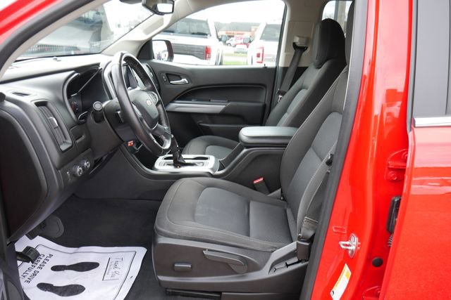 Used 2019 Chevrolet Colorado LT w/ Safety Package AWD/4WD image 2