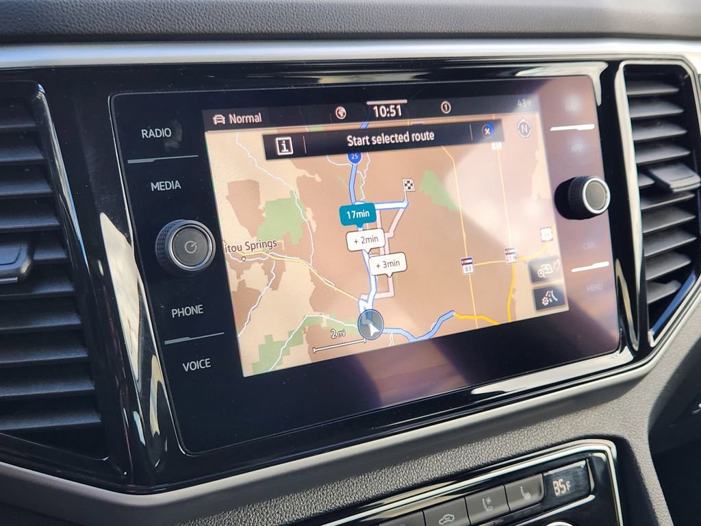 Used 2021 Volkswagen Atlas Cross Sport SEL Premium image 12