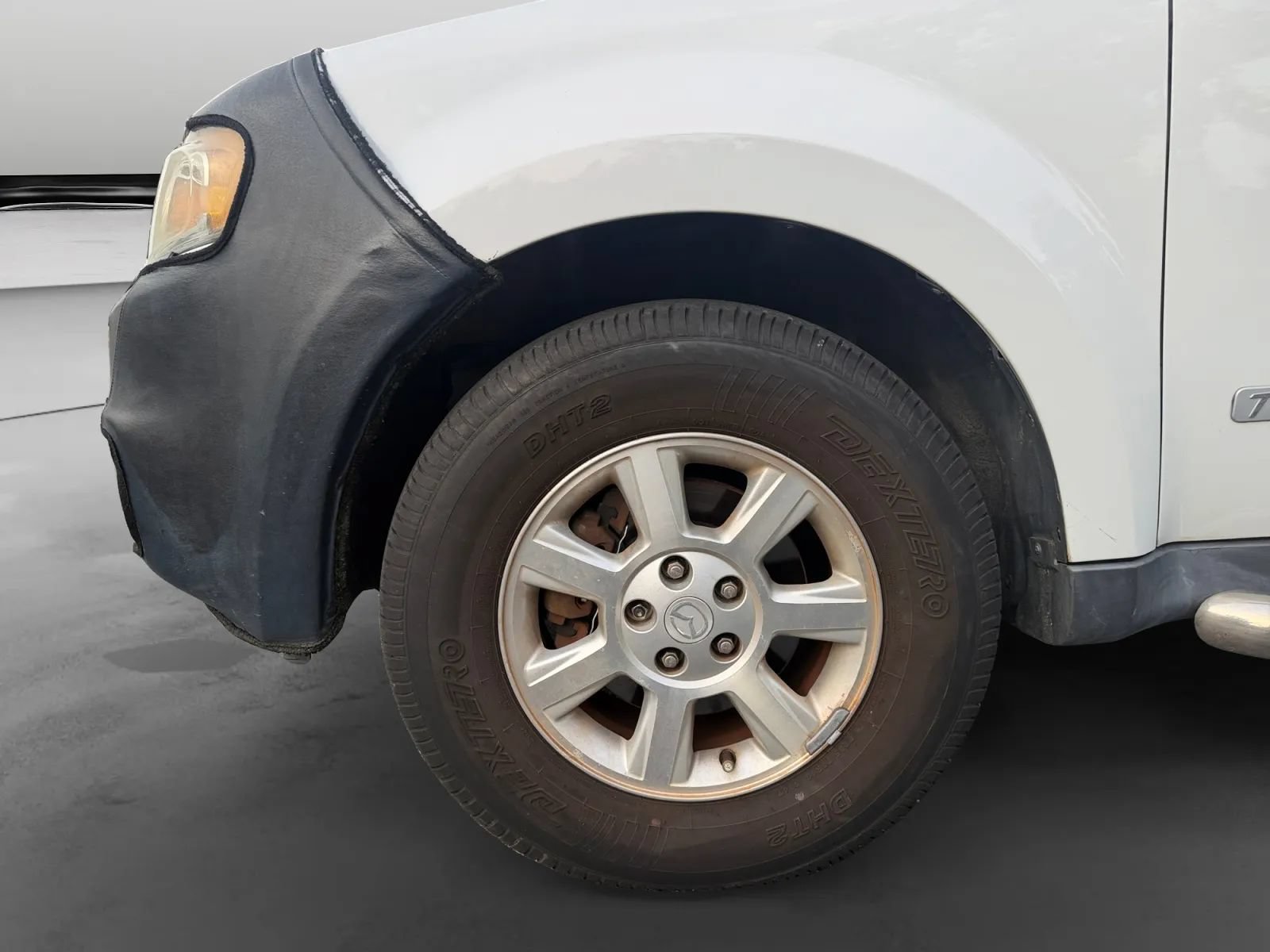 Used 2008 MAZDA Tribute i Sport FWD image 9