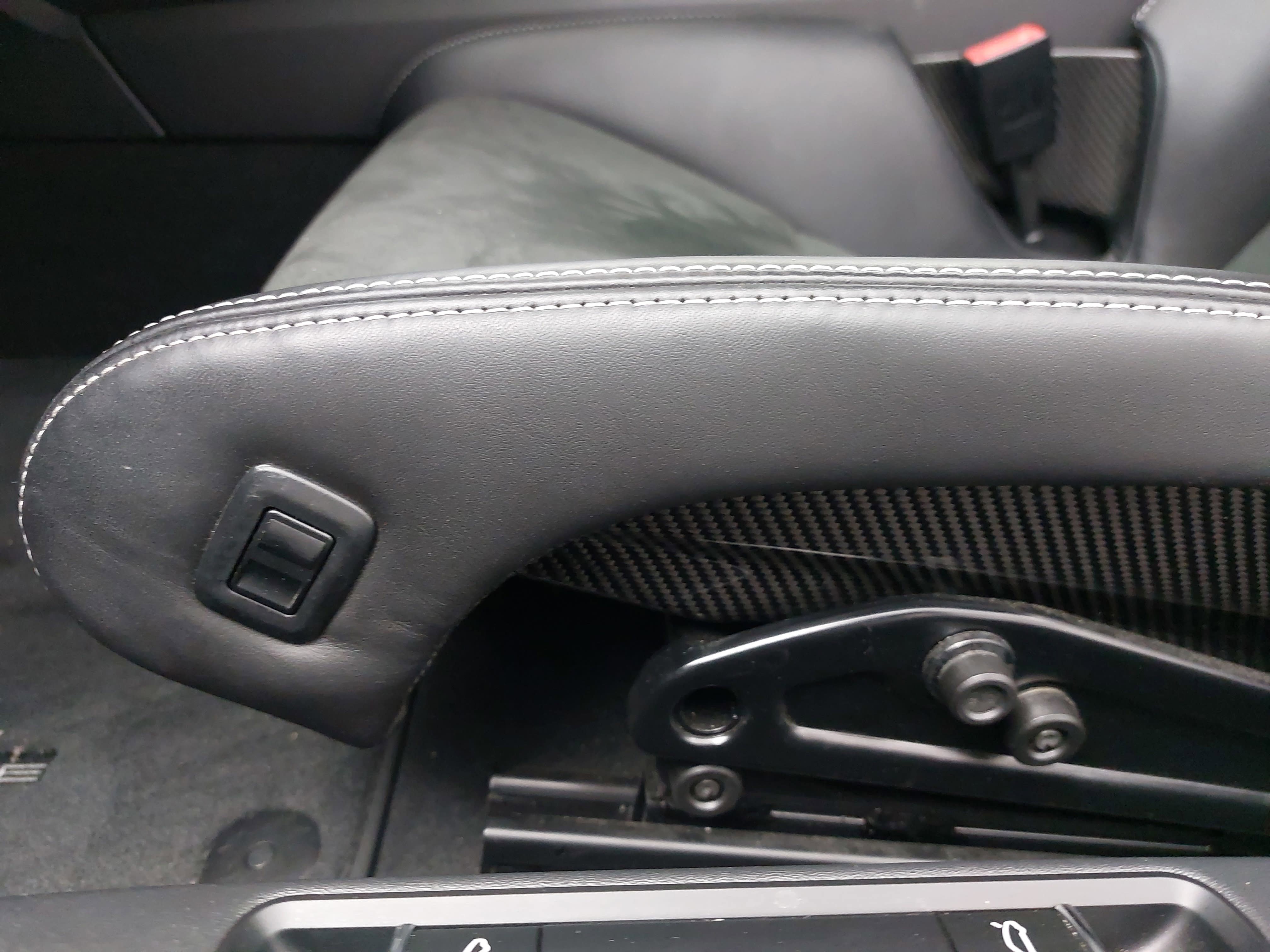 Certified 2022 Porsche 718 Cayman GT4 RWD image 24