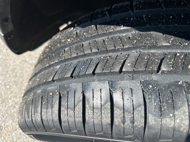 Used 2019 Lincoln MKC Premiere image 27