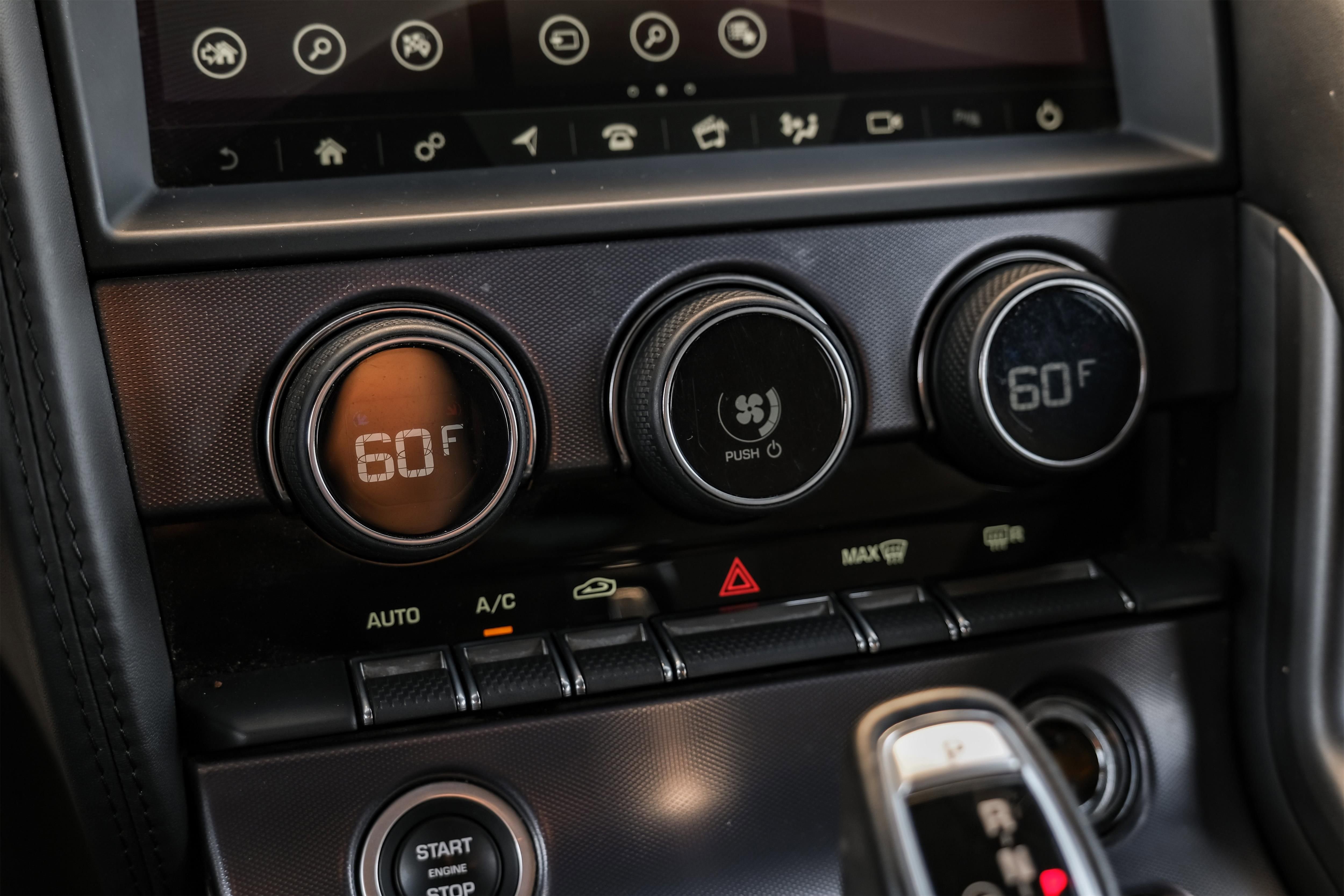Used 2021 Jaguar F-TYPE Coupe image 24