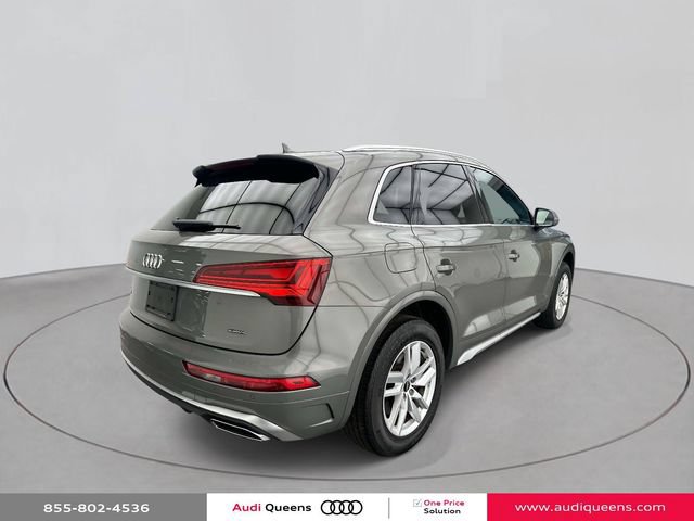 Certified 2023 Audi Q5 2.0T Premium w/ Convenience Package AWD/4WD image 4