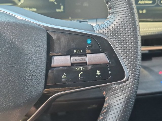 Used 2024 Nissan Ariya FWD image 17