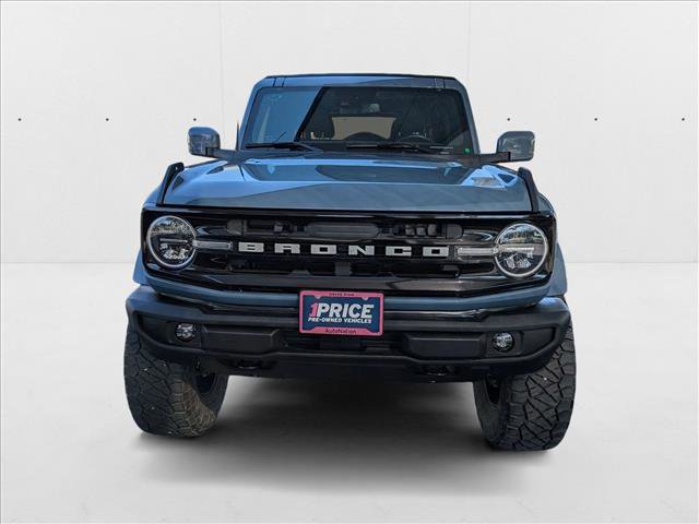 Used 2023 Ford Bronco Outer Banks image 2