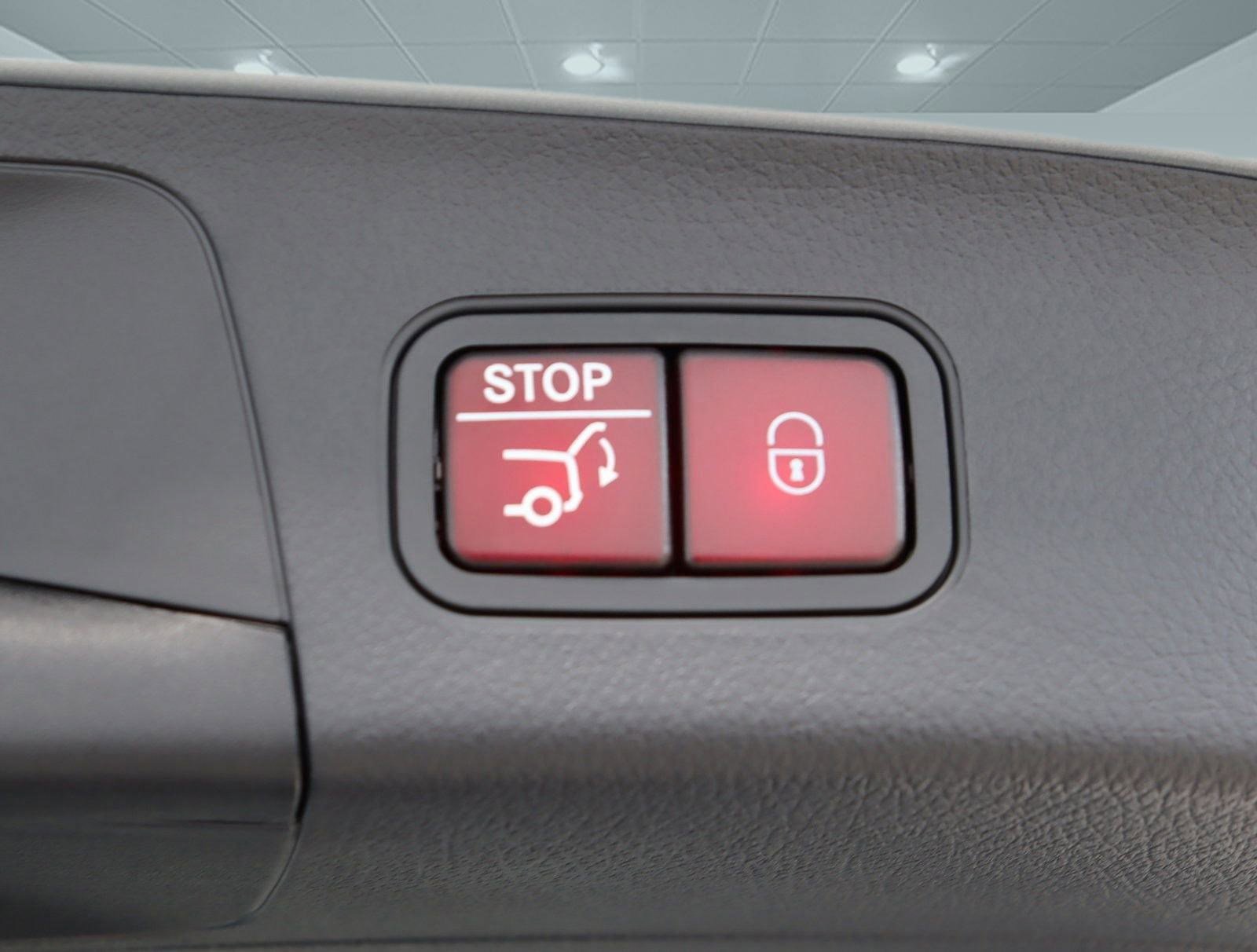 Used 2025 Mercedes-Benz GLA 250 image 18