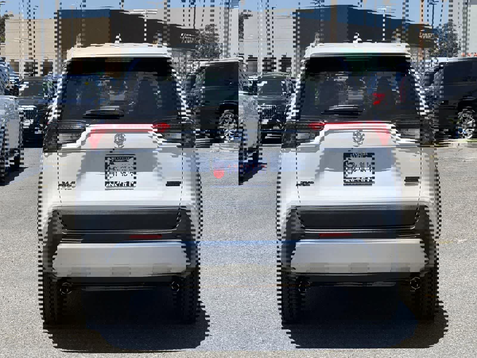 Used 2023 Toyota RAV4 Adventure image 4