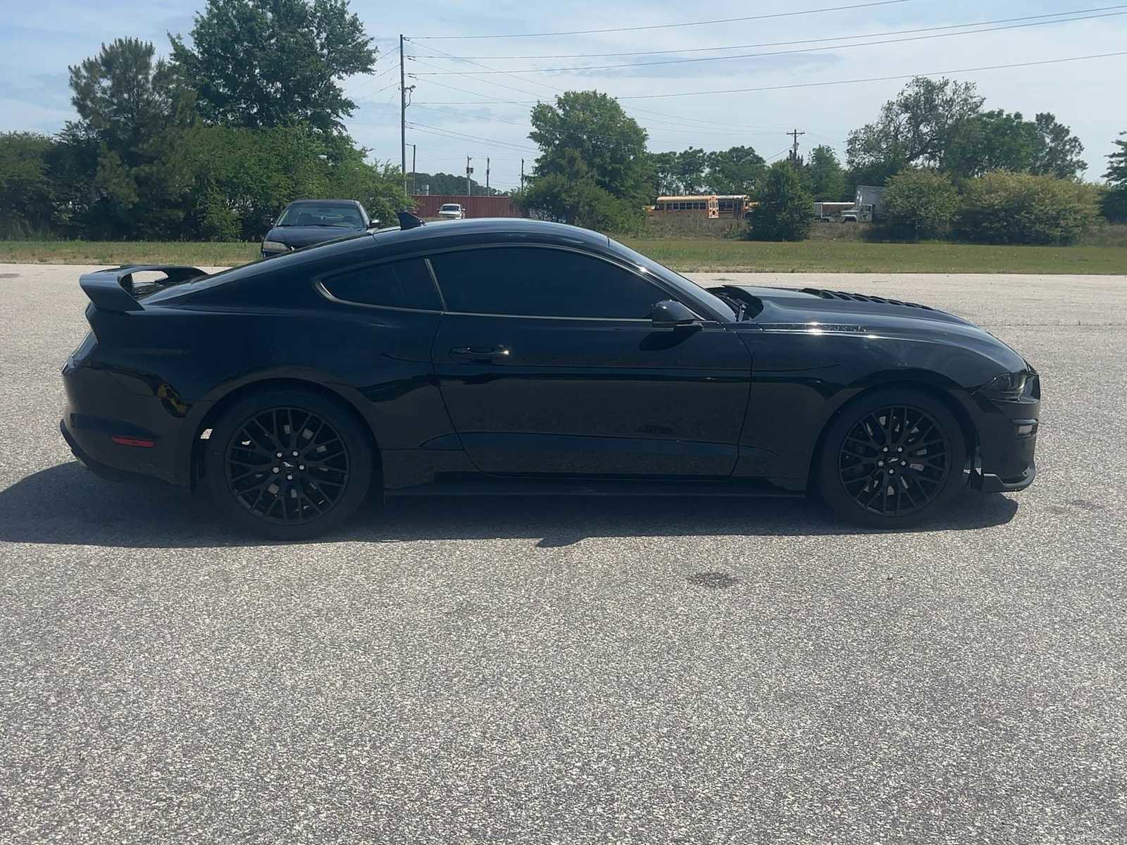 Used 2023 Ford Mustang GT Premium w/ GT Performance Package RWD image 7