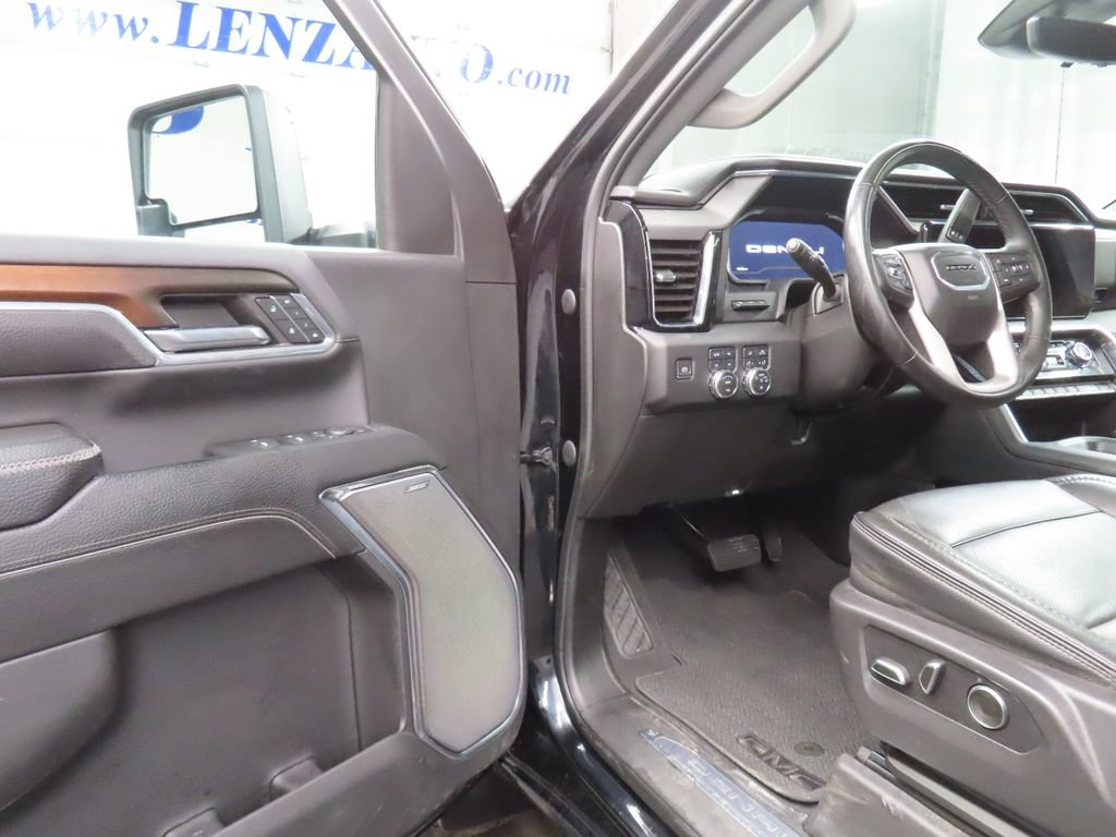 Used 2024 GMC Sierra 2500 Denali w/ Denali Reserve Package AWD/4WD image 48