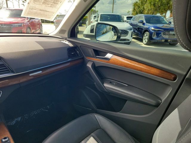 Certified 2023 Audi Q5 2.0T Premium Plus w/ Premium Plus Package image 14