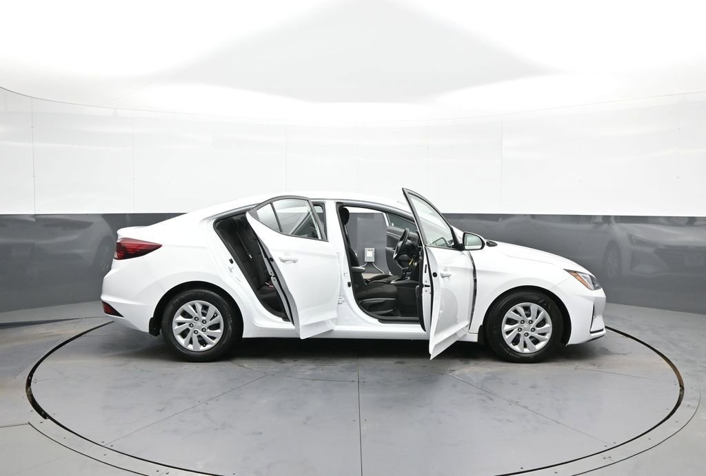 Used 2020 Hyundai Elantra SE w/ Cargo Package (C1) image 41