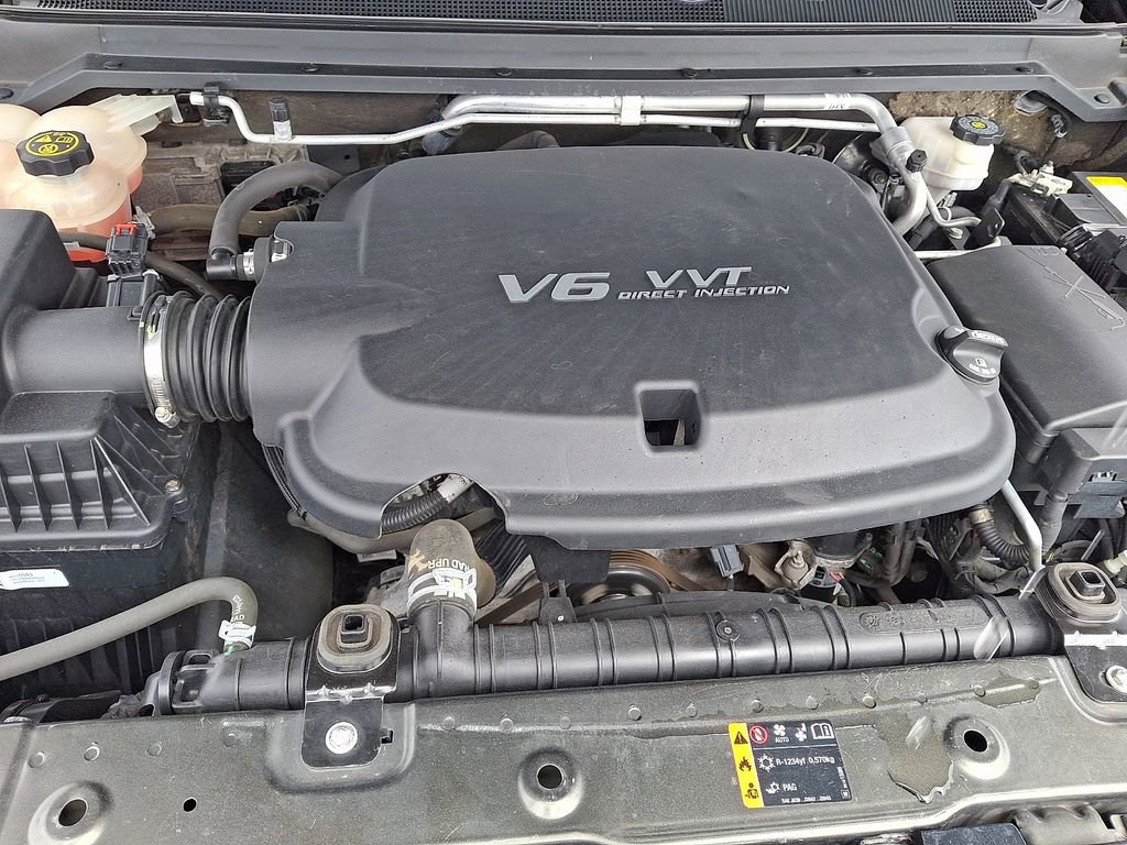 Used 2018 Chevrolet Colorado ZR2 image 28