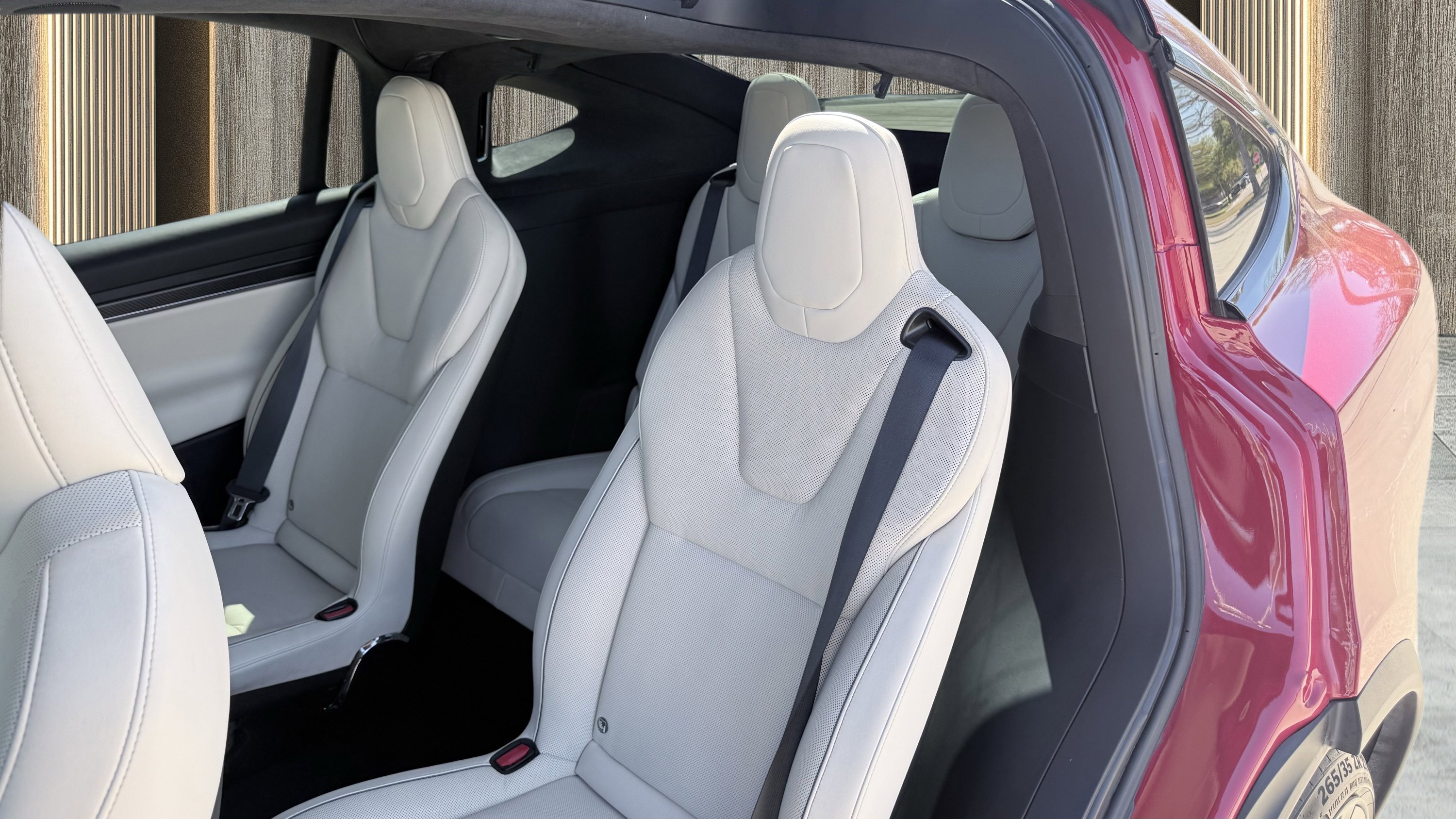 Used 2022 Tesla Model X Plaid image 36