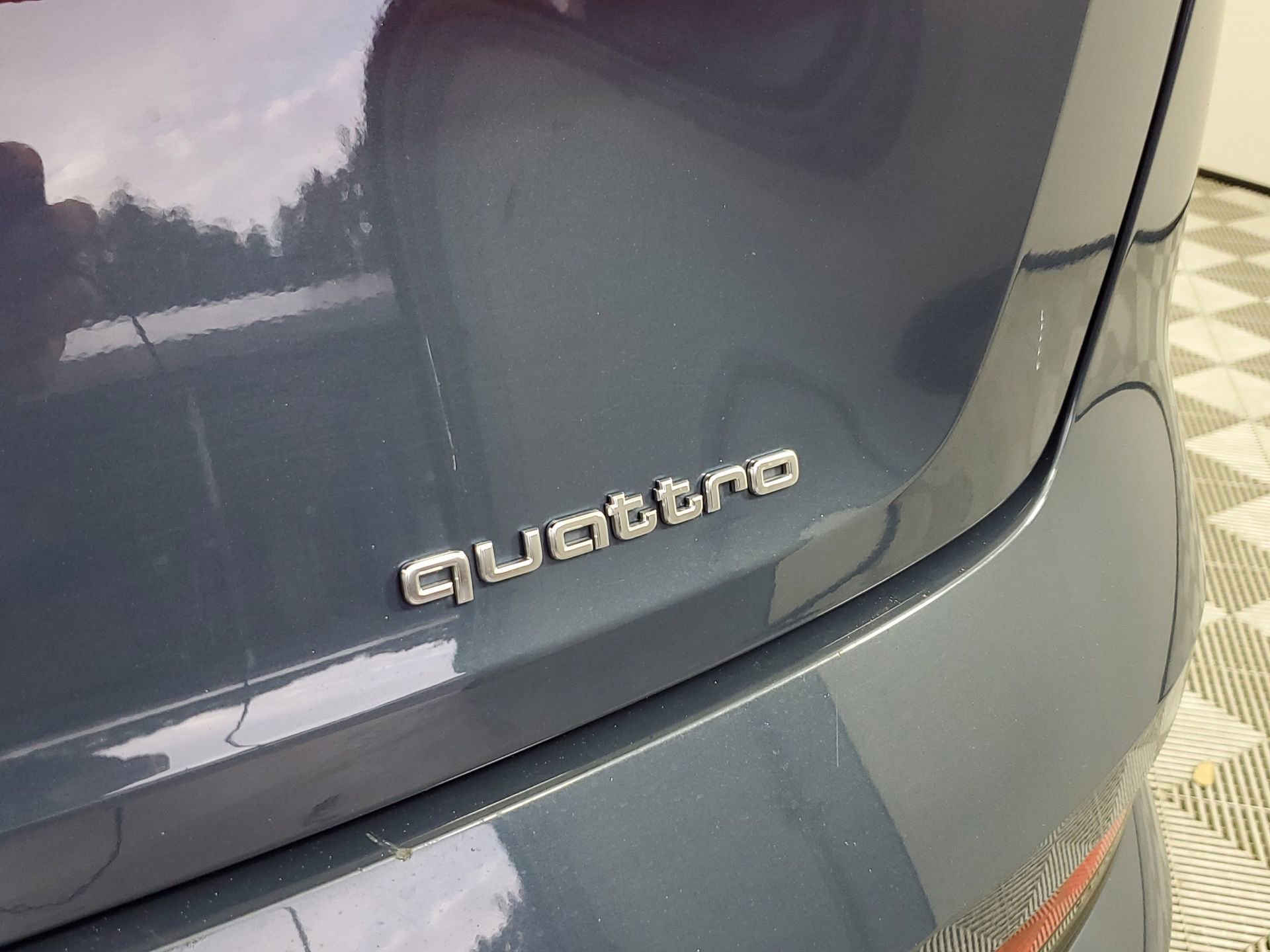 Used 2023 Audi e-tron Premium Plus w/ Premium Plus Package image 20