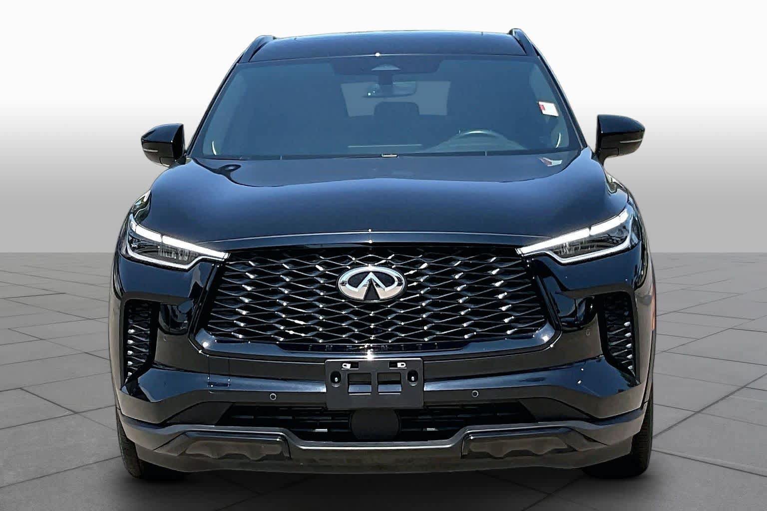 Used 2025 INFINITI QX60 Luxe w/ Black Edition AWD/4WD image 4