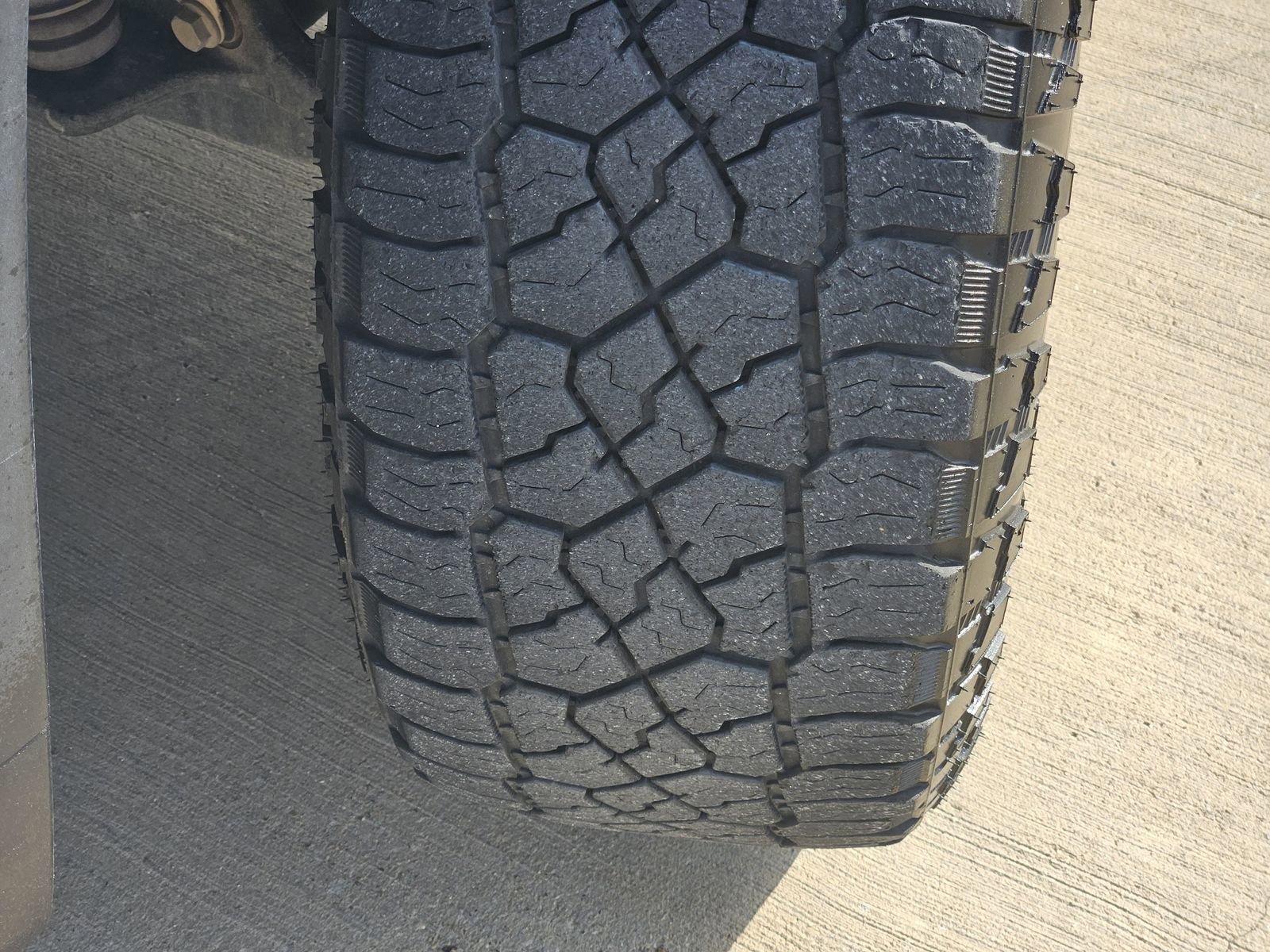 Certified 2023 Chevrolet Silverado 2500 High Country w/ Z71 Off-Road Package image 14