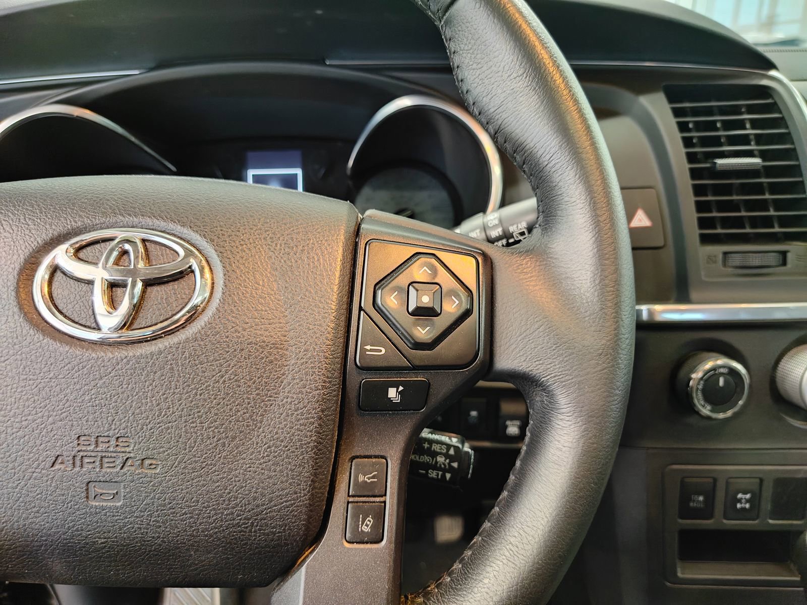 Used 2021 Toyota Sequoia TRD Pro AWD/4WD image 24