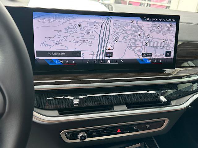 Used 2024 BMW X5 xDrive40i w/ Premium Package AWD/4WD image 28