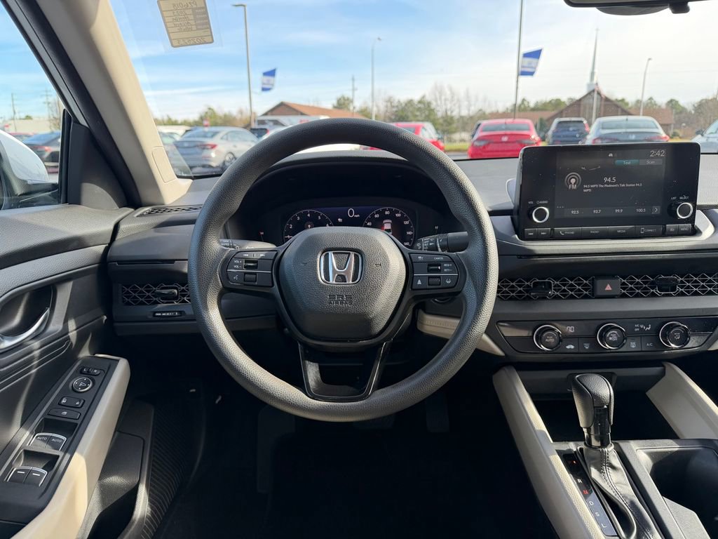 Used 2023 Honda Accord LX image 18