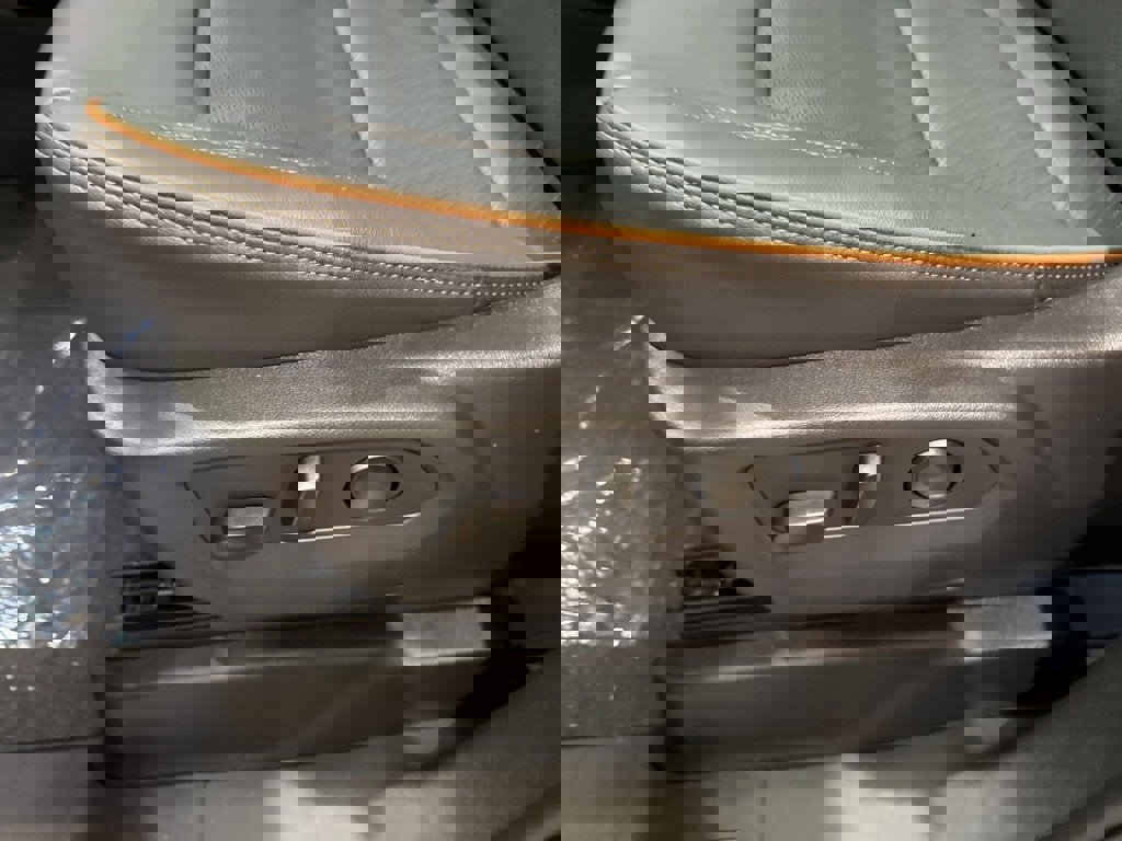 New 2026 GMC Yukon XL AT4 w/ LPO, Floor Liner Package image 26