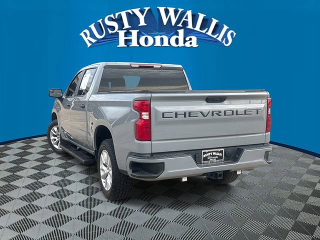 Used 2024 Chevrolet Silverado 1500 Custom image 3
